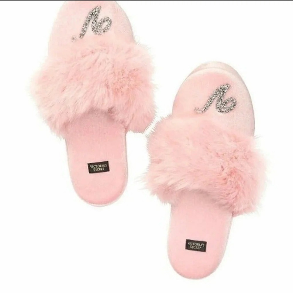 Victoria’s Secret Bling Faux Fur Logo Slippers